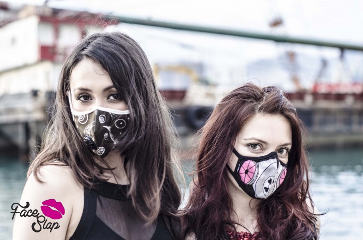 Faceslap! MUA Nina Griffee for Vogmask, 2014. All rights reserved